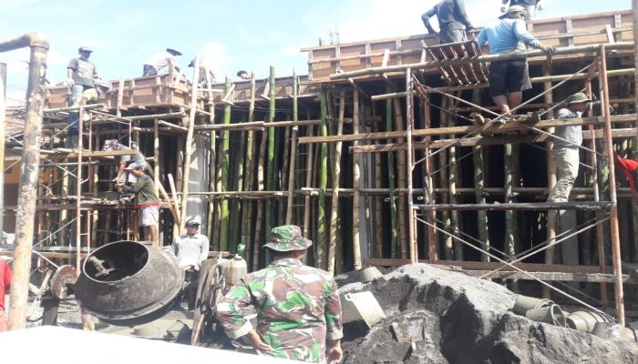 proses pengecoran lantai 2 gedung balai kemasyarakatan 01
