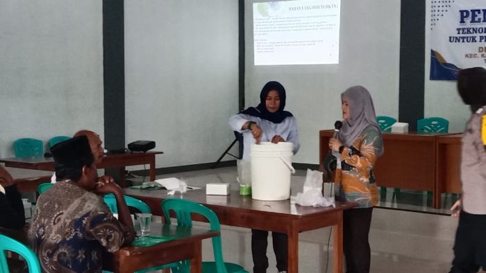 PELATIHAN /PENYULUHAN TTG ( TEKNOLOGI TEPAT GUNA ) DESA POHKUMBANG KECAMATAN KARANGANYAR KABUPATEN KEBUMEN 01