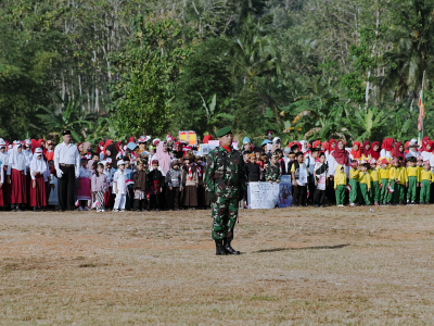 Upacara Bendere Peringatan  HUT RI 79 